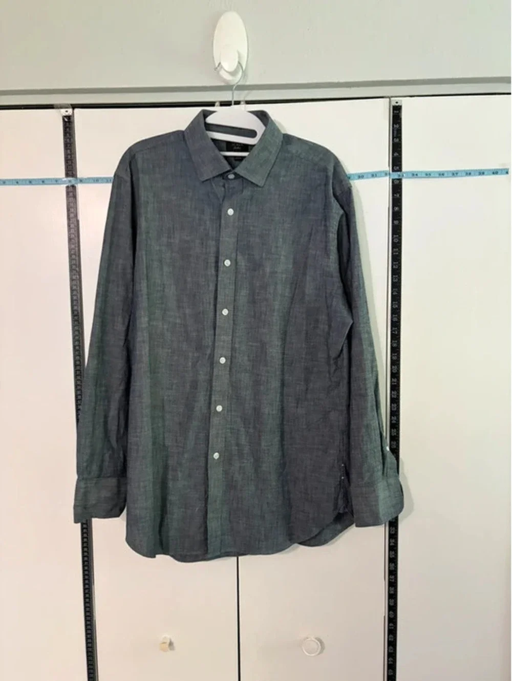 NWOT J.Crew Ludlow Slim Fit Dress Shirt Men’s 16/33 Chambray Button Up